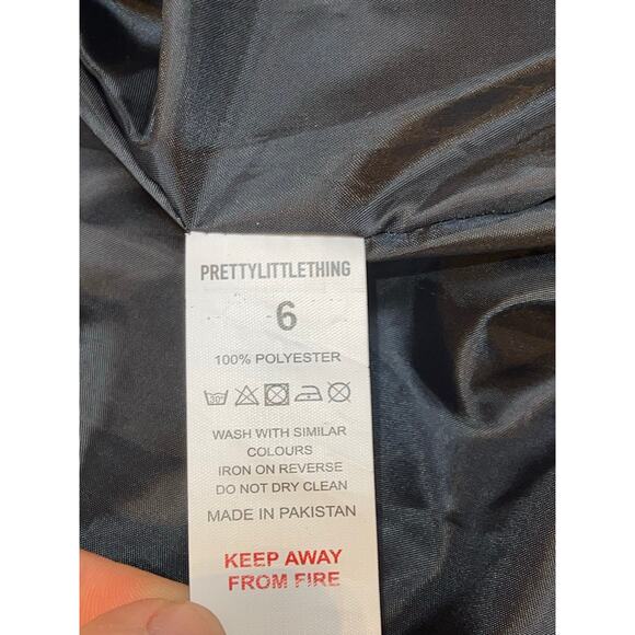 Womens Pretty Little Thing Ice Light Blue Cropped Warm Puffer Coat Size 6 - Picture 5 of 8